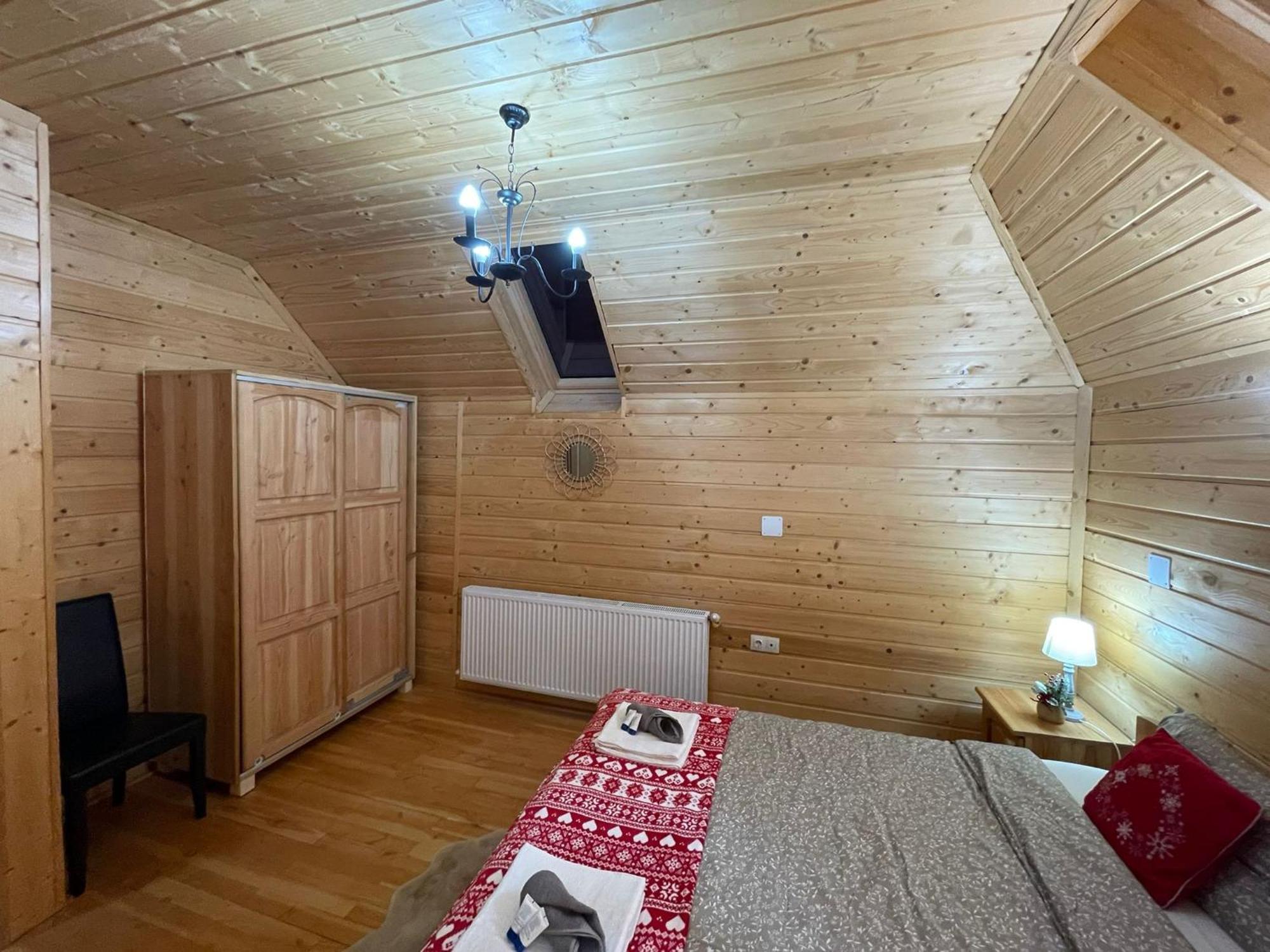 Casa Tudor Падіс Екстер'єр фото