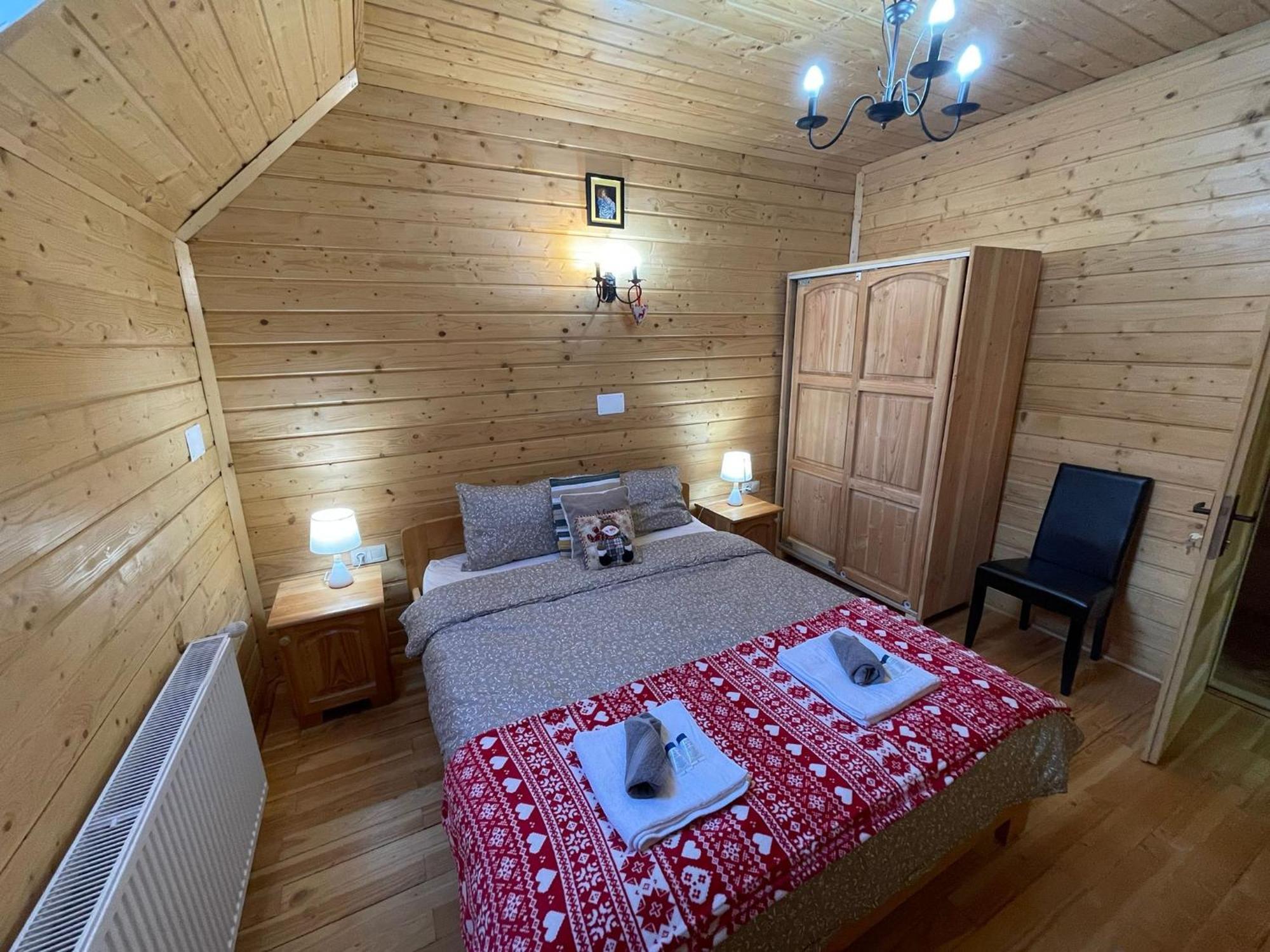 Casa Tudor Падіс Екстер'єр фото